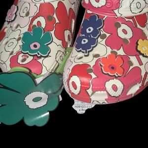 CROCS Women's Floral Clogs - Multicolor